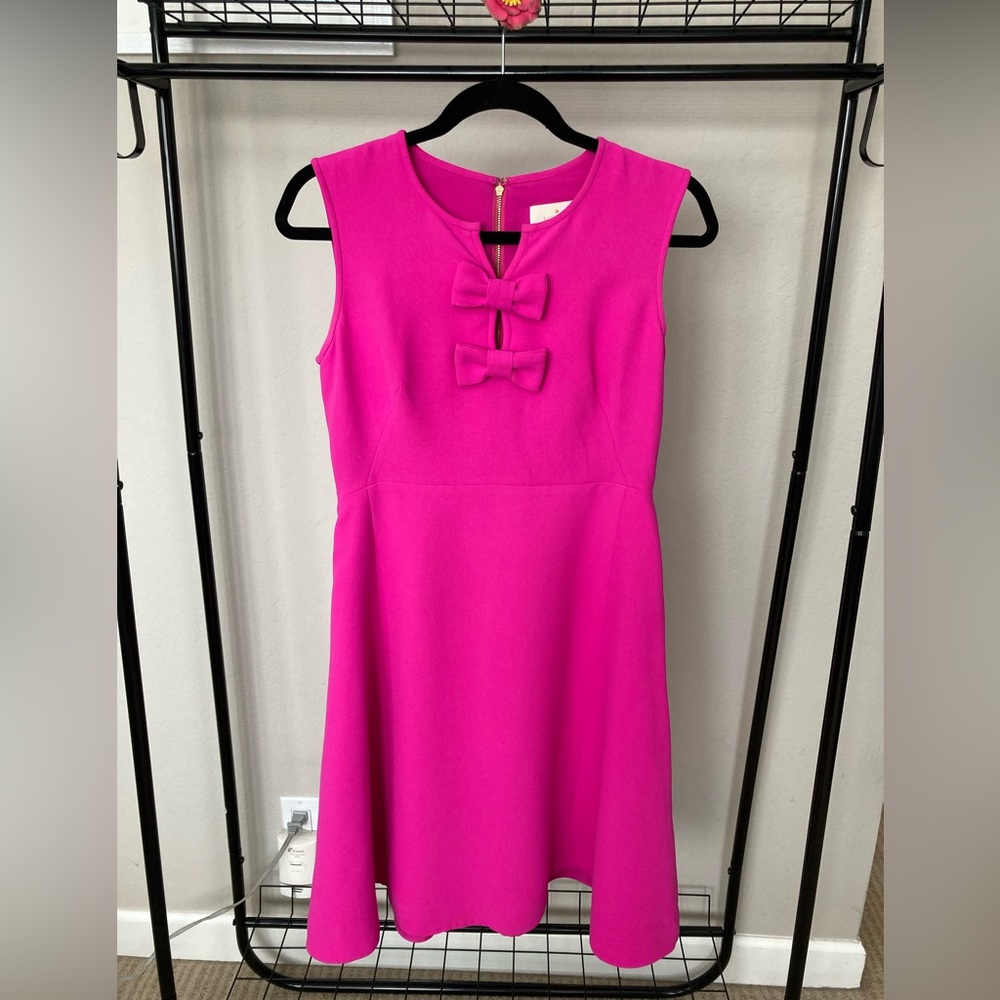 Kate Spade size 8 Fuchsia and Bows!